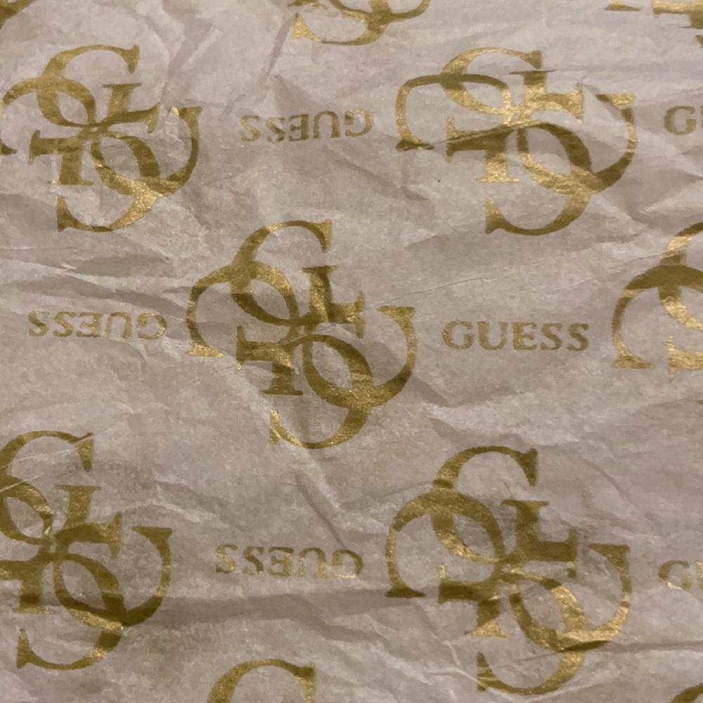 Guess tissue paper - Picture 4 of 4